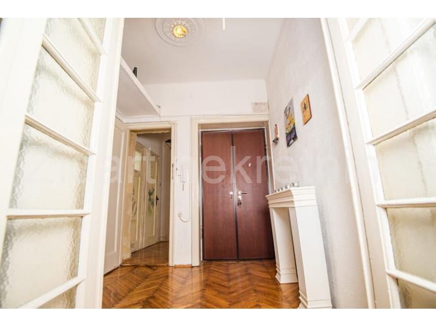 Квартира, 1033 м², 256 000$ — FAKTOR